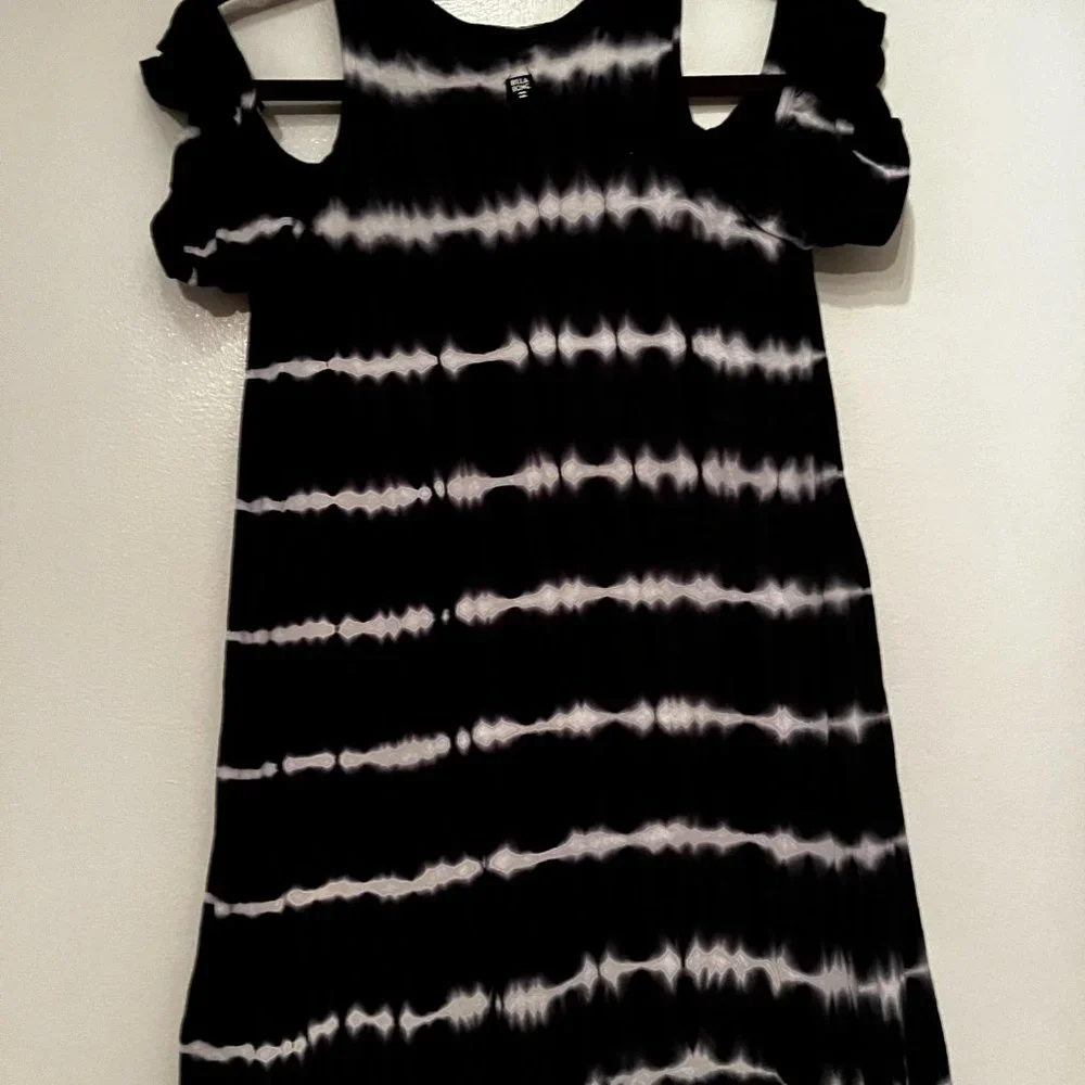 Billabong Black and White Girls Dress‎ Size Medium